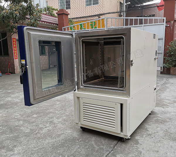 高低溫試驗(yàn)箱